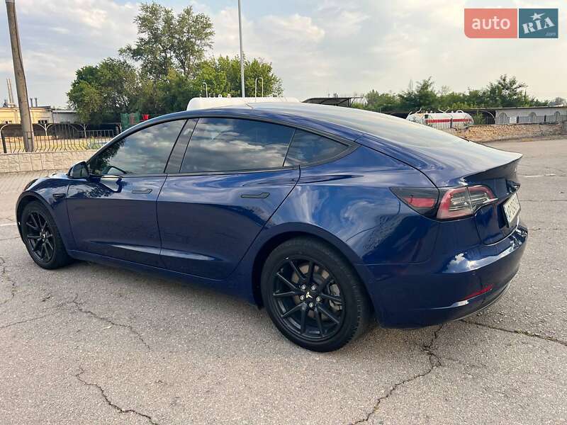 Седан Tesla Model 3 2018 в Запорожье
