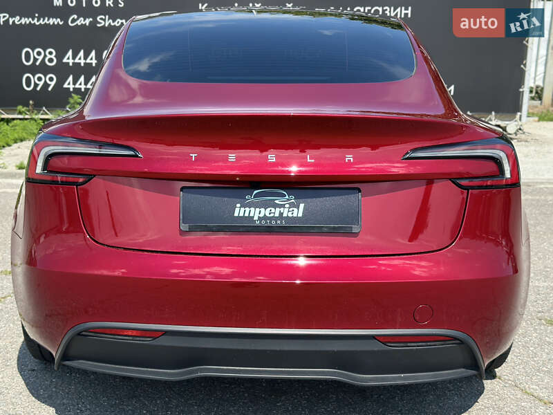 Седан Tesla Model 3 2024 в Харькове