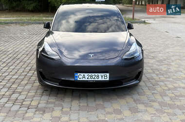 Седан Tesla Model 3 2023 в Запоріжжі