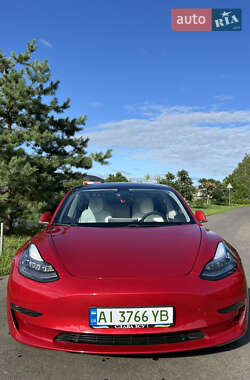 Седан Tesla Model 3 2018 в Києві