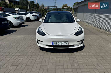 Седан Tesla Model 3 2019 в Дніпрі