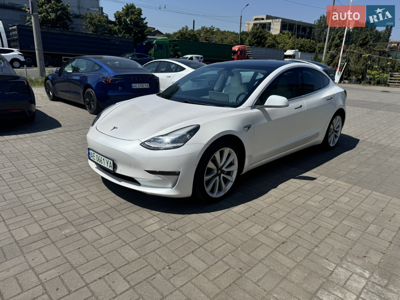 2018 Tesla Model 3 - мініатюра 15