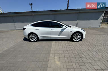 Седан Tesla Model 3 2019 в Дніпрі