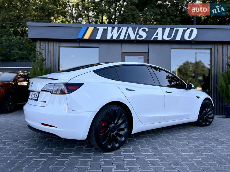 Седан Tesla Model 3 2022 в Одессе
