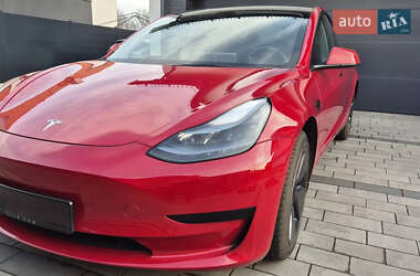 Седан Tesla Model 3 2021 в Бориславе