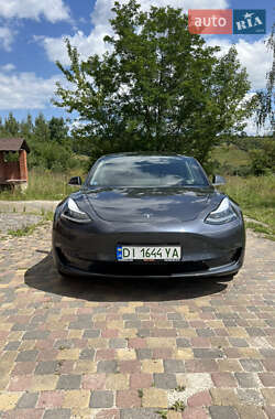 Седан Tesla Model 3 2019 в 