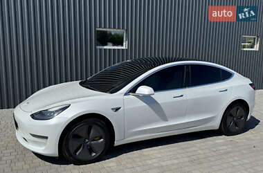 Седан Tesla Model 3 2020 в Белой Церкви