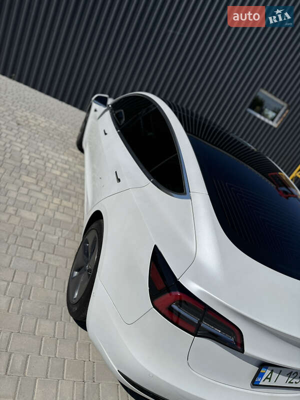 Седан Tesla Model 3 2020 в Белой Церкви