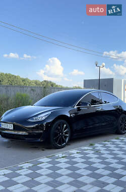 Седан Tesla Model 3 2018 в 