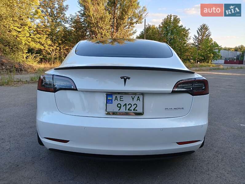 Седан Tesla Model 3 2022 в Кривому Розі фото 7 Седан Tesla Model 3 2022 в Кривому Розі