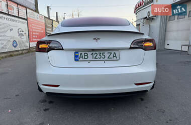 Седан Tesla Model 3 2018 в 