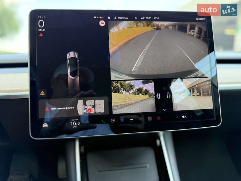 Седан Tesla Model 3 2019 в Києві