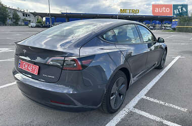 Седан Tesla Model 3 2023 в 