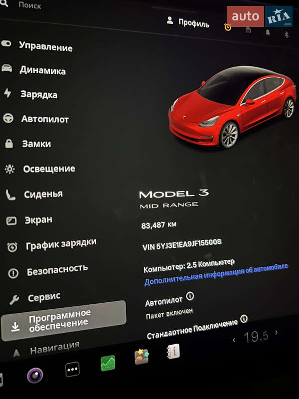 Седан Tesla Model 3 2019 в Киеве
