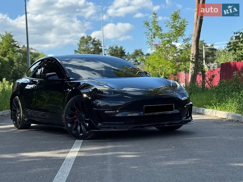 Tesla Model 3