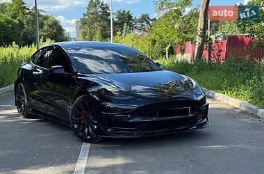 Седан Tesla Model 3 2021 в Житомирі