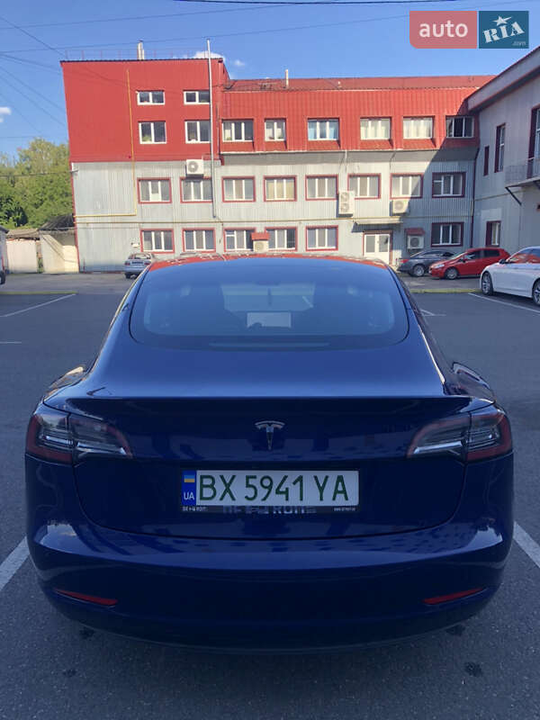 Седан Tesla Model 3 2018 в Хмельницькому