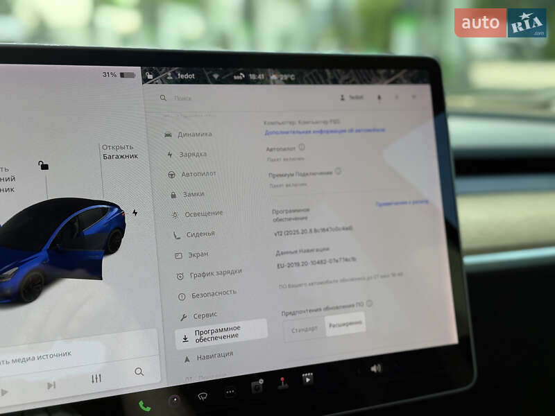 Седан Tesla Model 3 2019 в Житомирі