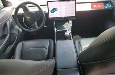 Седан Tesla Model 3 2018 в 