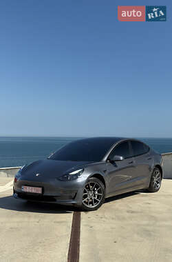 Седан Tesla Model 3 2022 в Одесі