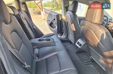 Седан Tesla Model 3 2018 в 