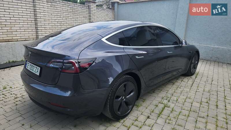 Tesla Model 3 2019