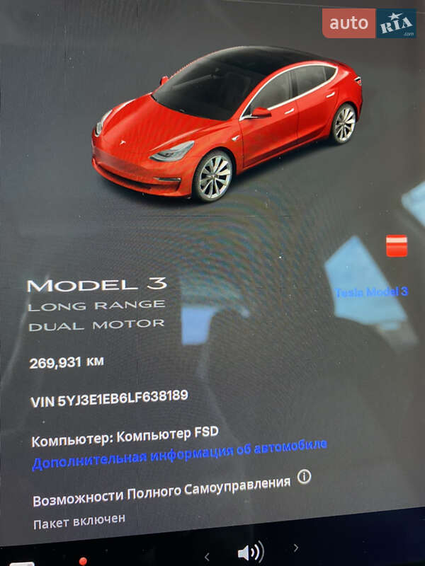 Седан Tesla Model 3 2019 в Ровно