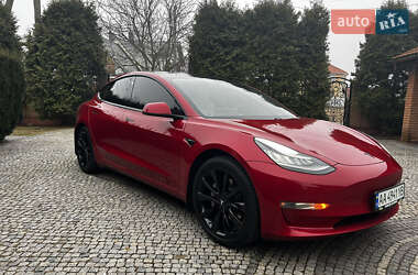 Седан Tesla Model 3 2019 в Киеве