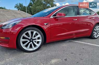 Седан Tesla Model 3 2018 в 