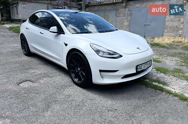 Седан Tesla Model 3 2019 в Днепре