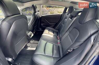 Седан Tesla Model 3 2018 в 