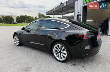 Седан Tesla Model 3 2019 в 