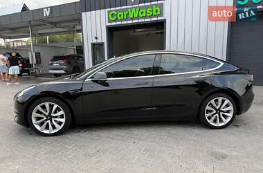 Седан Tesla Model 3 2019 в 