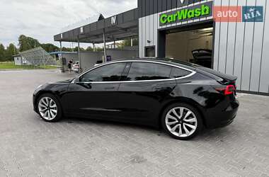 Седан Tesla Model 3 2019 в 