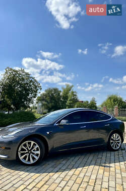 Седан Tesla Model 3 2018 в 