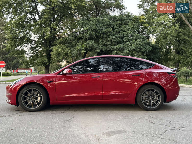 Седан Tesla Model 3 2018 в Кременчуге