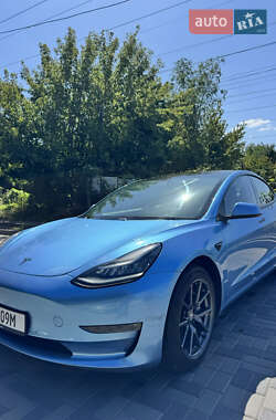 Седан Tesla Model 3 2020 в Днепре