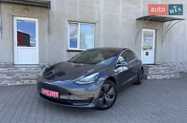 Седан Tesla Model 3 2019 в 