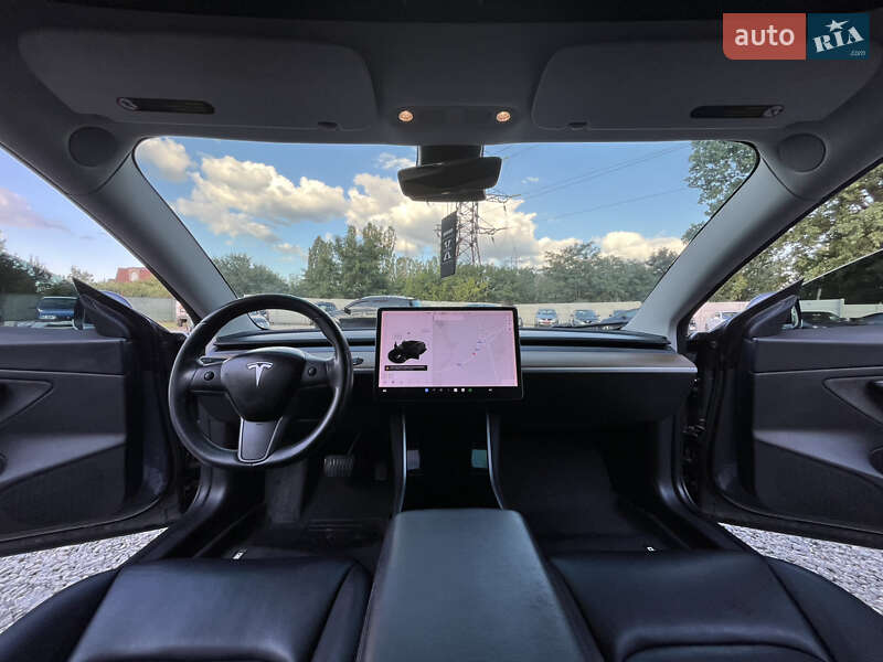 Седан Tesla Model 3 2019 в Харькове
