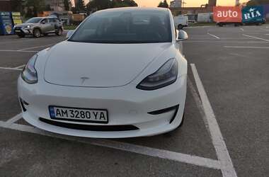 Седан Tesla Model 3 2019 в Житомире