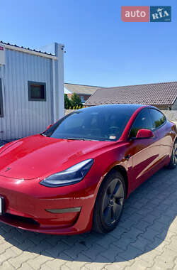 Седан Tesla Model 3 2022 в Виннице