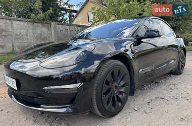 Седан Tesla Model 3 2017 в 