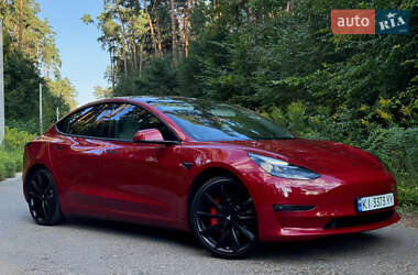 Седан Tesla Model 3 2019 в 