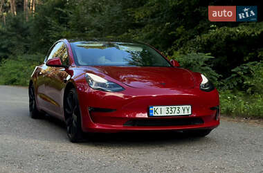 Седан Tesla Model 3 2019 в 