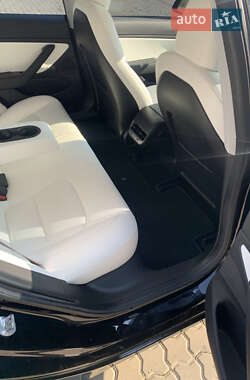 Седан Tesla Model 3 2018 в 