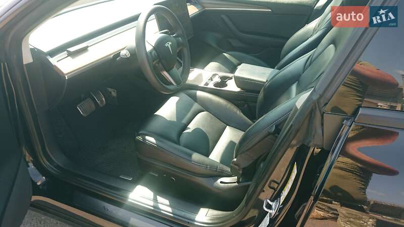 Седан Tesla Model 3 2022 в Ивано-Франковске фото 21 Седан Tesla Model 3 2022 в Ивано-Франковске
