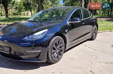 Седан Tesla Model 3 2019 в Києві