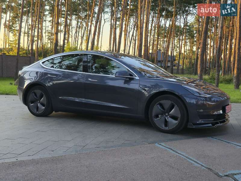 Седан Tesla Model 3 2019 в Житомирі фото 14 Седан Tesla Model 3 2019 в Житомирі