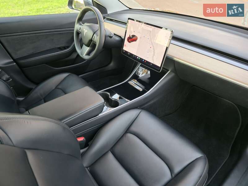 Седан Tesla Model 3 2019 в Житомирі фото 24 Седан Tesla Model 3 2019 в Житомирі