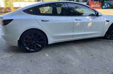 Седан Tesla Model 3 2019 в 